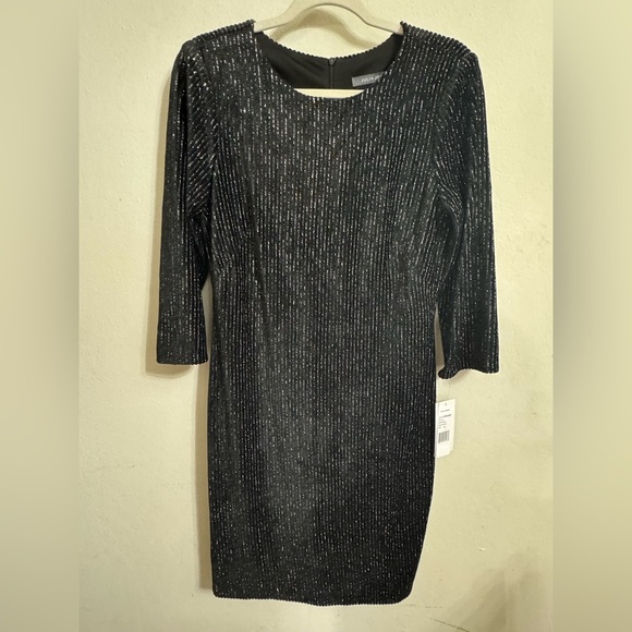 julia jordan Dresses & Skirts - Julia Jordan Velour Metallic Stripe Elegant Sheath Dress Size 8 NEW WITH TAG!